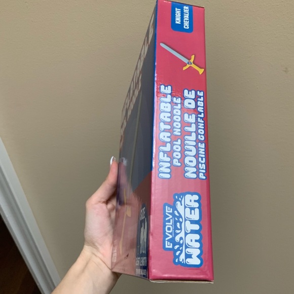 EVOLVE WATER Inflatable Pool Noodle Knight Sword 3.5 FT BRAND NEW All Ages - Picture 6 of 7